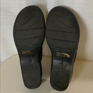 clarks mules clearance